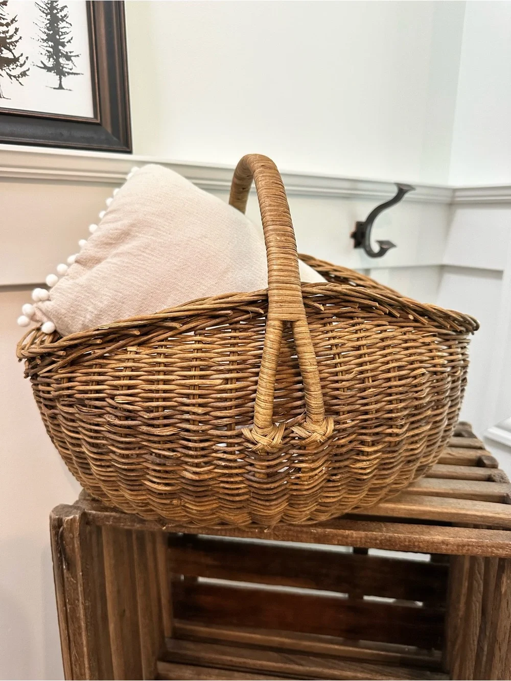 Large Vintage French-Style Woven Wicker Market & Gathering Basket Home Storage